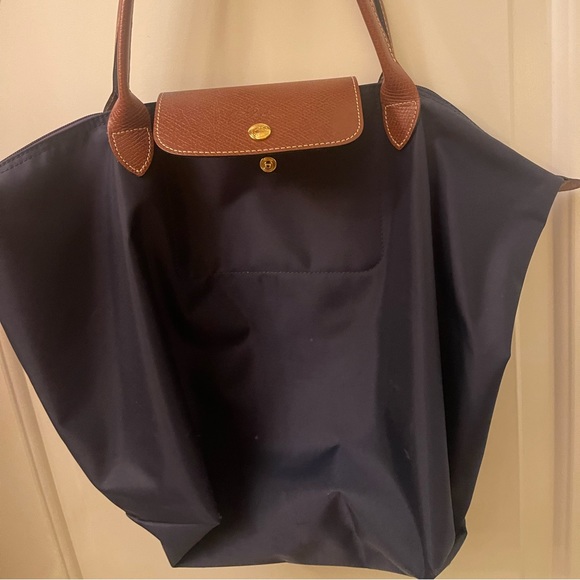 Long Champ le Pliage Tote Medium - Picture 2 of 2